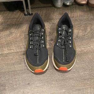 Nike shoes - great condition